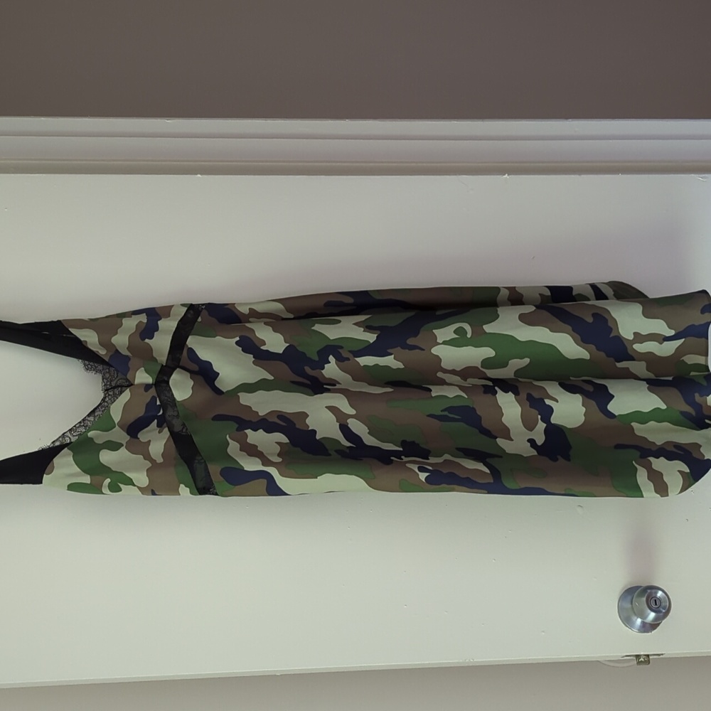 Kendall and Kylie Camo Strappy Dress Size M